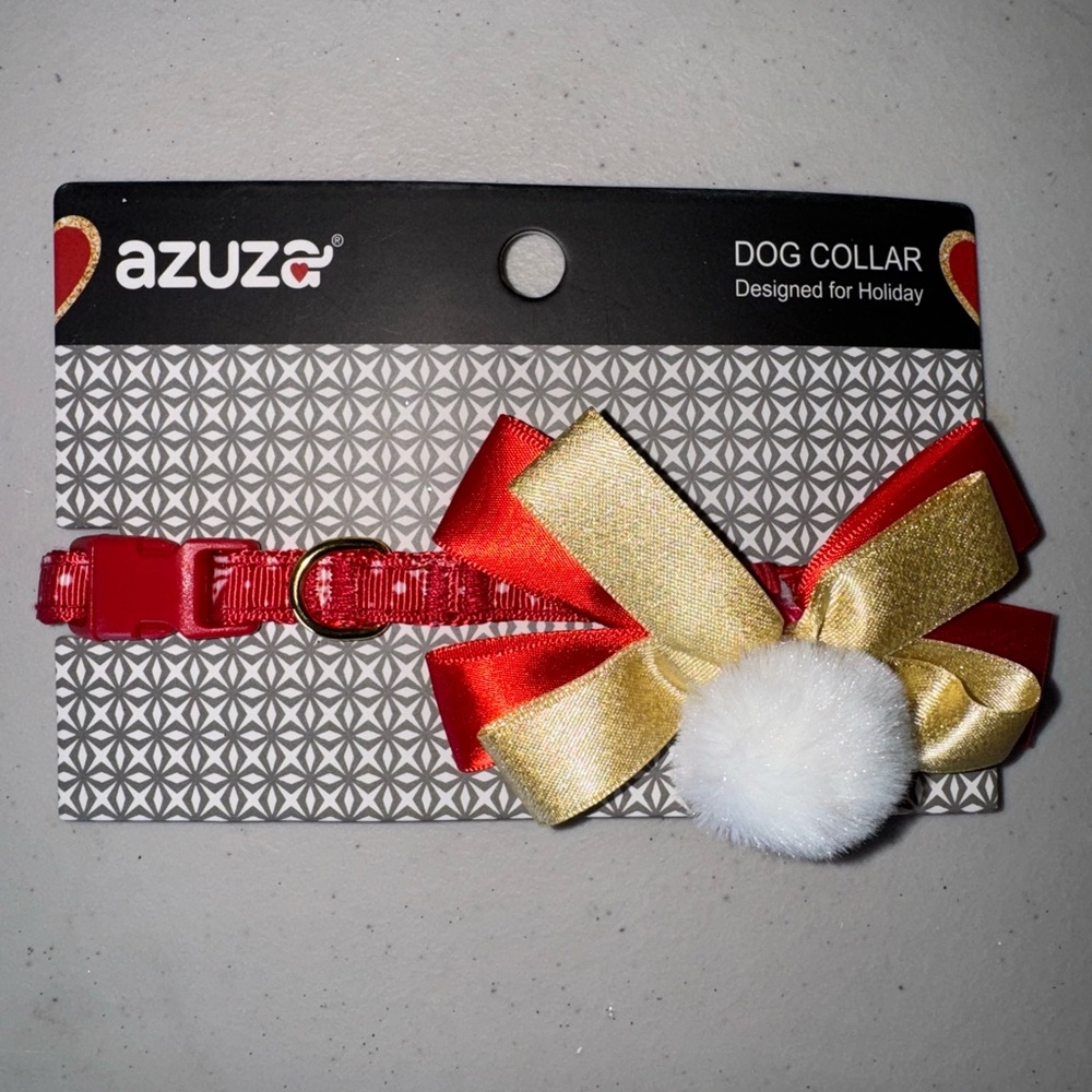 NWT Christmas Red and Gold Bow Dog Collar, Size SMALL